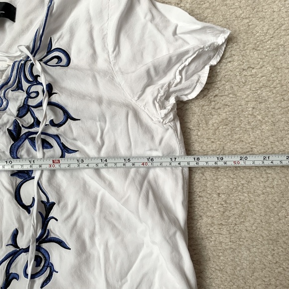 Lulu’s blue- embroidered tassle mini white tunic dress, Sz Large (feels medium) - Picture 5 of 5